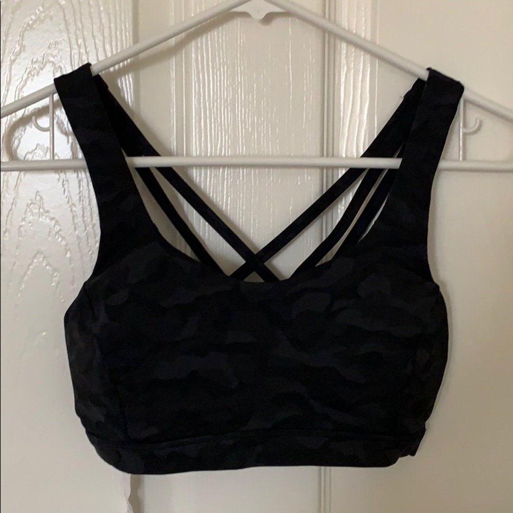 Lululemon free to be serene bra